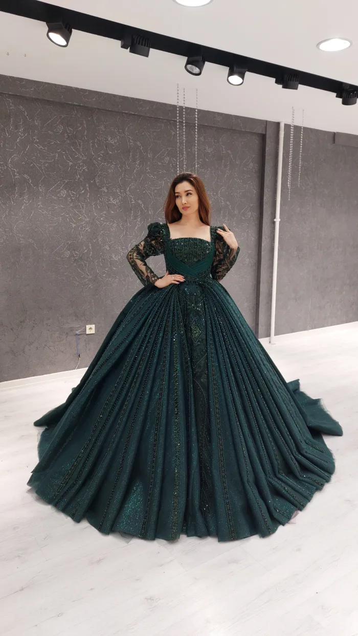 emerald green strapless puff sleevesparkly beaded tulle corset one shoulder Quinceanera dress - Image 2