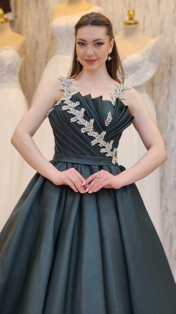 princess-cut dress dark green