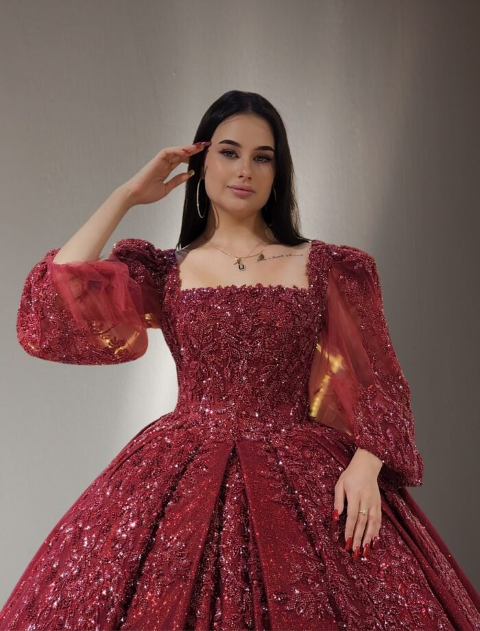 puff sleeves Embroidered ball gown dark red