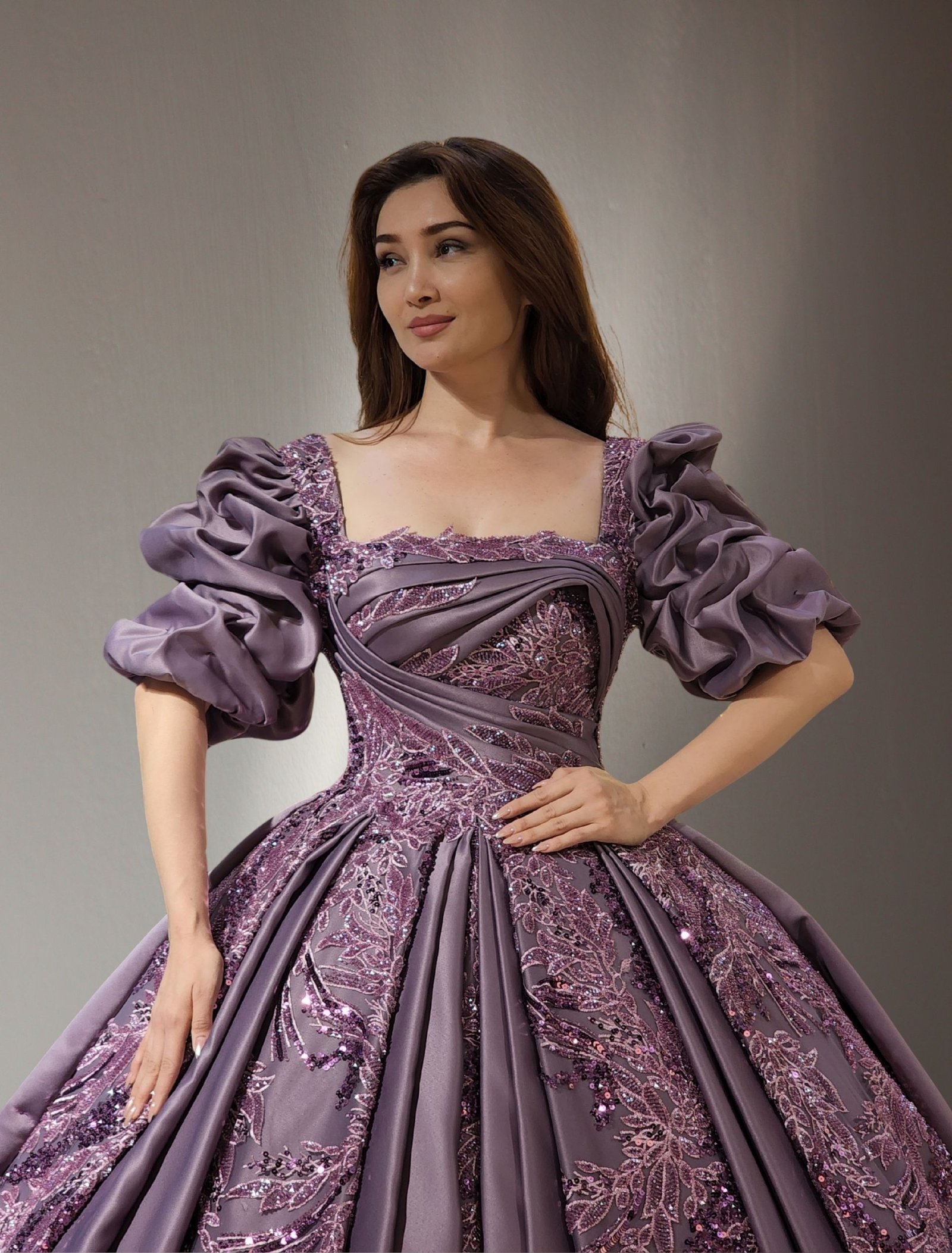 puff short sleeves Embroidered  quinceanera ball gown lilac