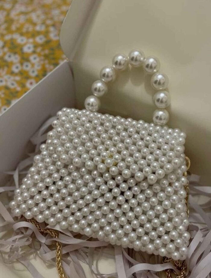 Bridal Pearl Clutch Bag off white