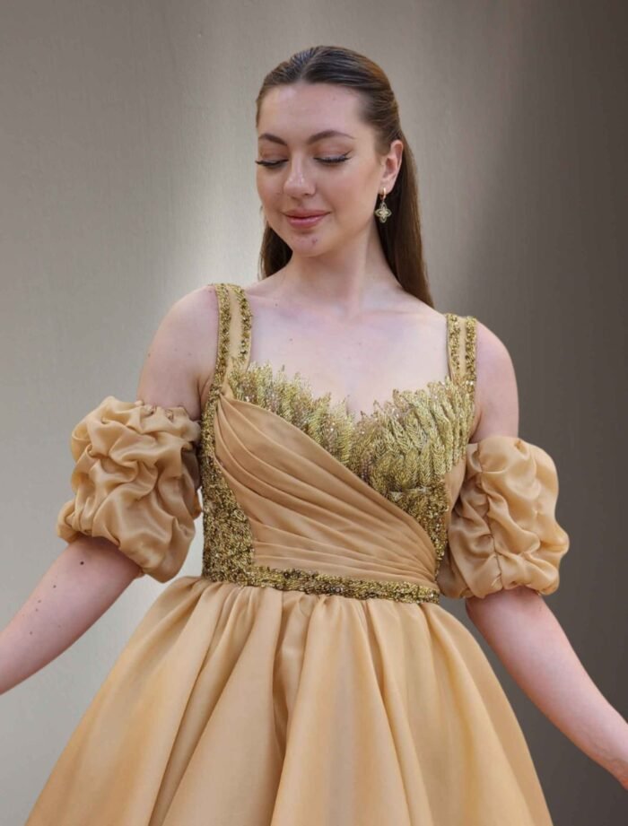 princess-cut dress gold021