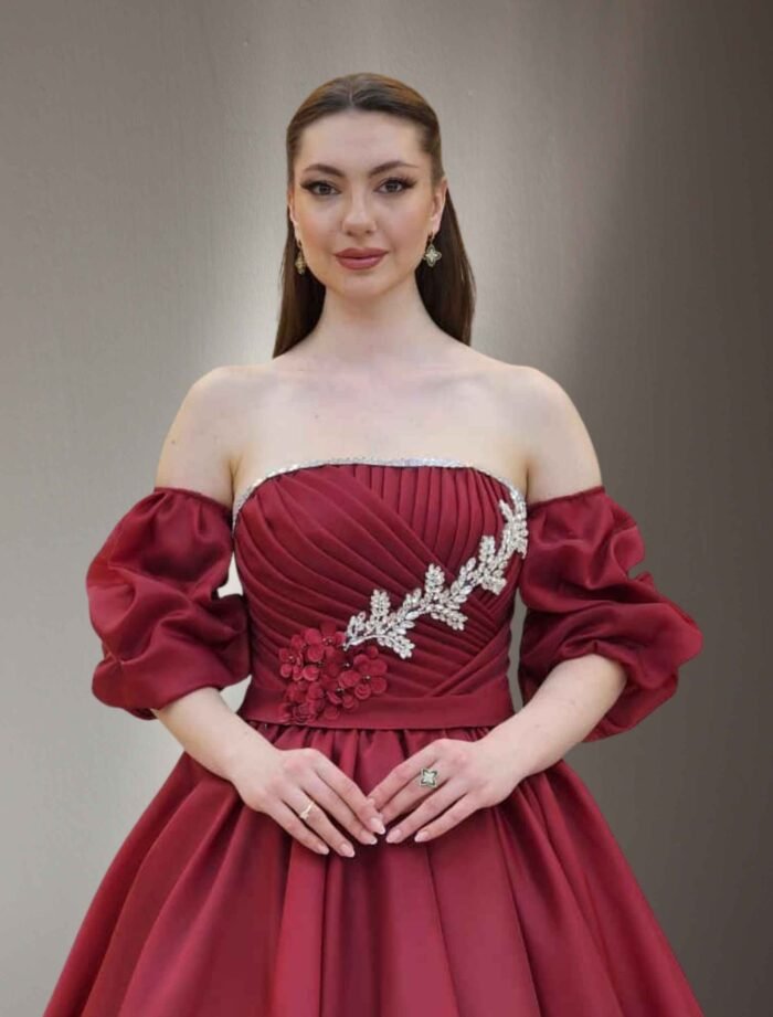 princess-cut dress dark red
