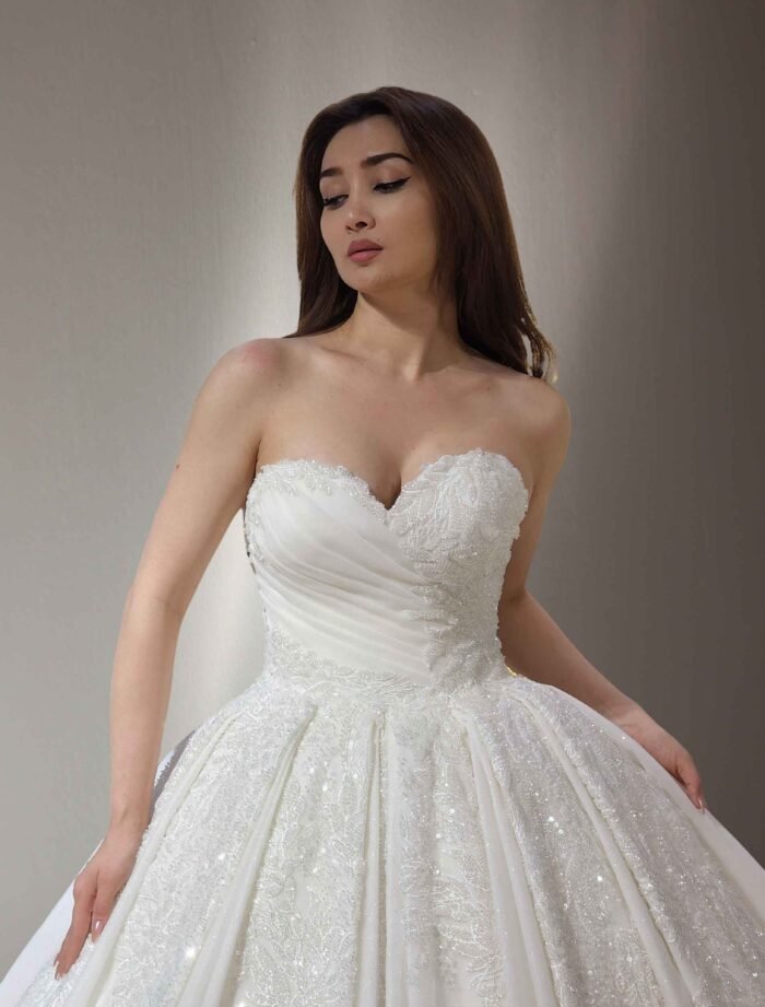 Strapless Sweetheart Wedding Dress – Ball Gown