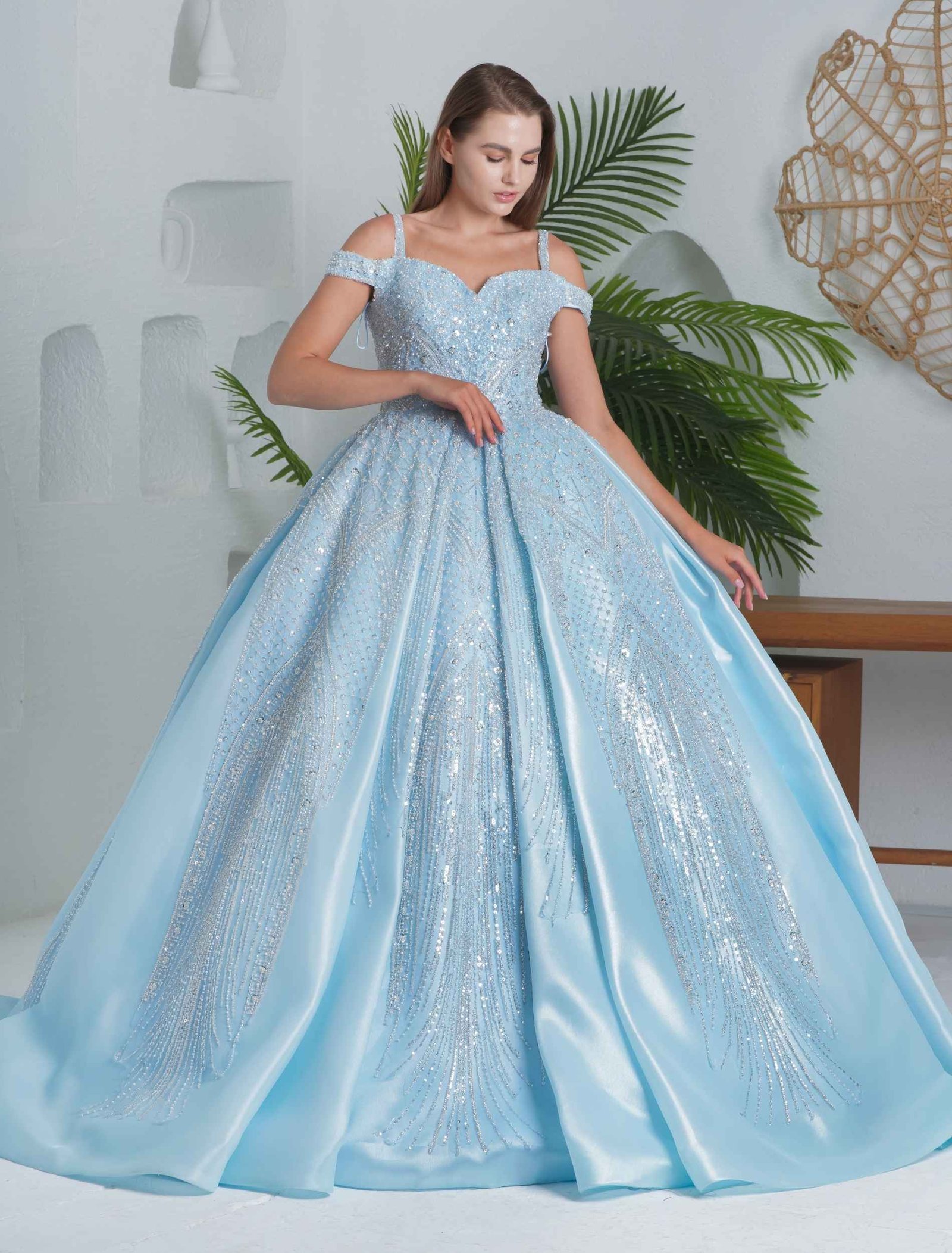 Ice blue ball gown with puff sleeves and shimmering embroidery. - Image 4