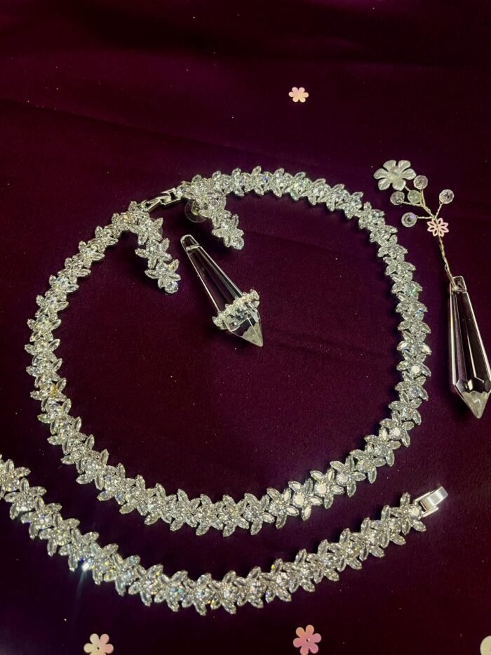 Bridal Jewelry Set – Silver Necklace & Earrings