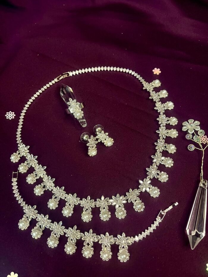 Classic Bridal Jewelry Set – Silver